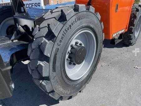 Manipulador fijo 2024  SkyTrak 10054 (10)