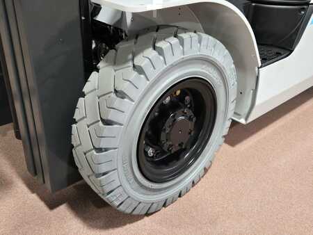 Carretilla elevadora diésel 2024  Unicarriers PF50 (9)