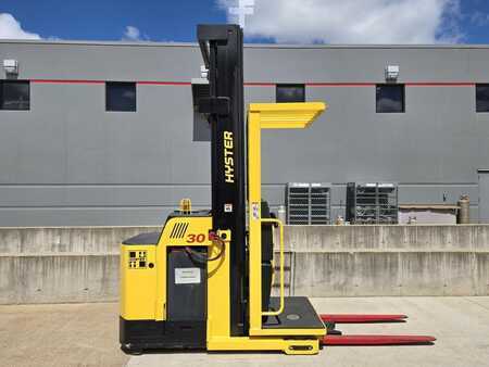 Vertical order pickers 2013  Hyster R30XM3 (6)