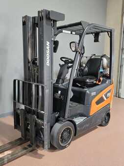 Carretilla elevadora GLP 2021  Doosan GC15S-9 (3)