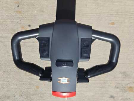 Pallet Stackers 2022  Big Joe CB22-157 (12)