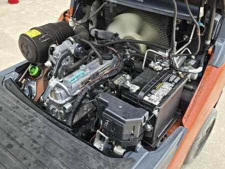 Carretilla elevadora GLP 2019  Toyota 8FGCU25 (9)