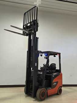 Diesel Forklifts 2021  Linde E25C (8)