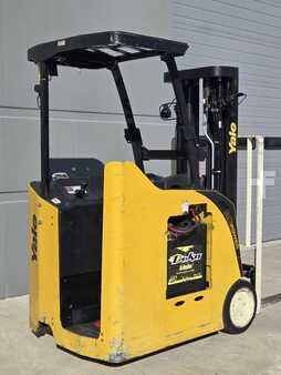 Carretilla retráctil 2019  Yale ESC030AD (5)