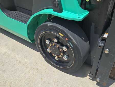 Propane Forklifts 2020  Mitsubishi FGC25N (10)