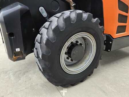 Manipulador fijo 2019  JLG 1732 (11)