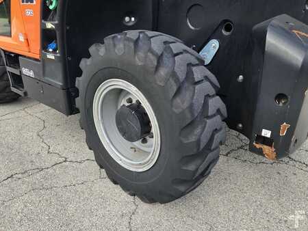 Manipulador fijo 2021  JLG 1732 (9)