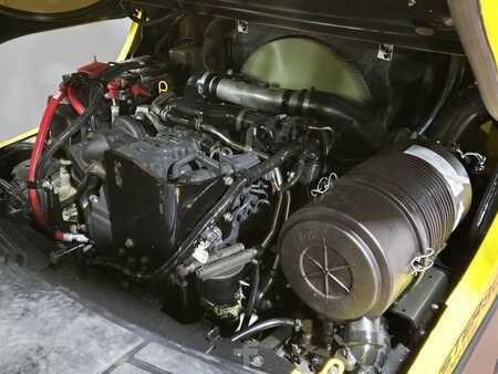 Montacargas diésel 2015  Hyster H80FT (11)