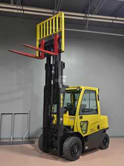 Montacargas diésel 2015  Hyster H80FT (8)