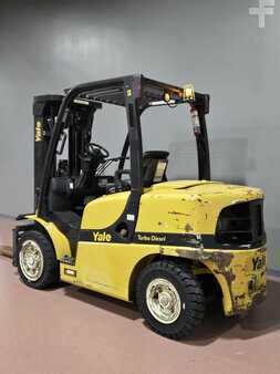Montacargas diésel 2018  Yale GDP080VX (2)