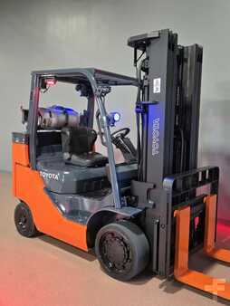Carretilla elevadora GLP 2018  Toyota 8FGC35U-BCS (3)