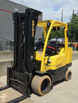 Propane Forklifts 2016  Hyster S100FTBCS (4)