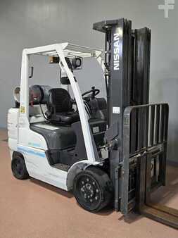 Propane Forklifts 2015  Unicarriers CF60 (4)