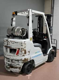 Propane Forklifts 2015  Unicarriers CF60 (5)