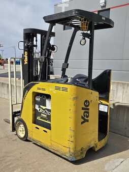 Carretilla retráctil 2019  Yale ESC030AD (2)