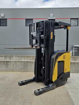 Reach Trucks 2021  Yale NR045EB (7)