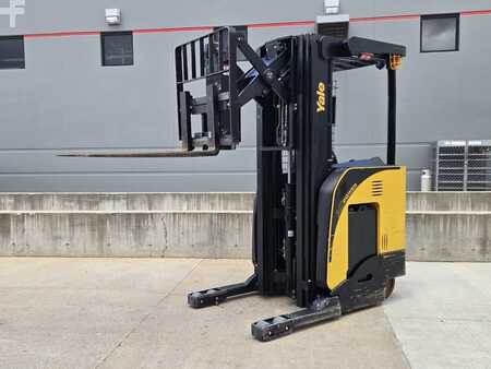 Reach Trucks 2021  Yale NR045EB (8)