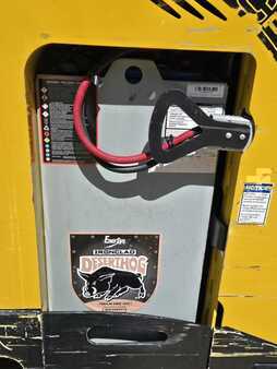 Reach Trucks 2021  Yale NR045EB (11)