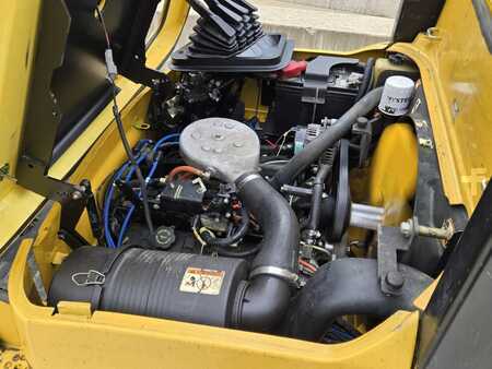 Propane Forklifts 2002  Yale GLC120MJ (12)