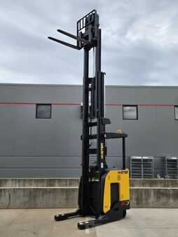 Carretilla retráctil 2019  Hyster N40ZRS2 (9)