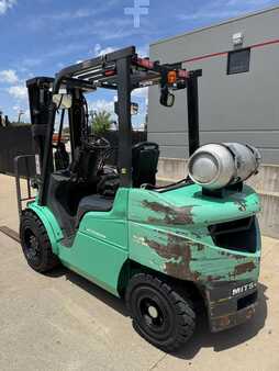 Propane Forklifts 2020  Mitsubishi FG30N (2)