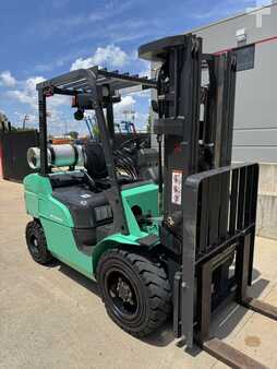 Propane Forklifts 2020  Mitsubishi FG30N (5)