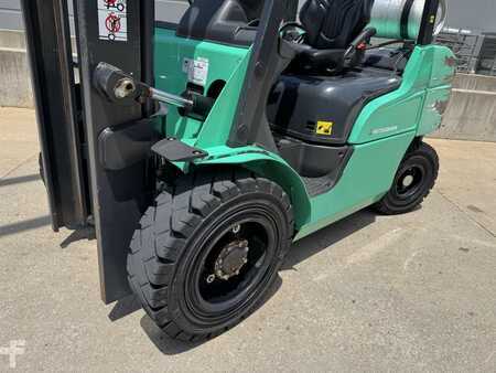 Propane Forklifts 2020  Mitsubishi FG30N (9)