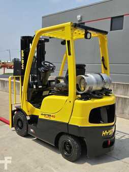 Propane Forklifts 2016  Hyster H40FTS (2)