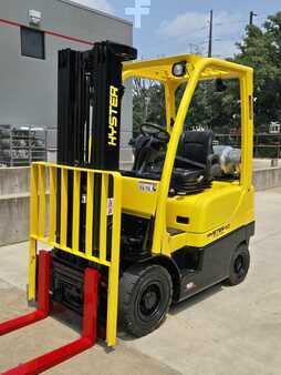 Propane Forklifts 2016  Hyster H40FTS (3)