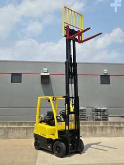 Propane Forklifts 2016  Hyster H40FTS (8)