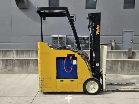 Reach Trucks 2017  Yale ESC040AD (6)