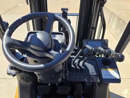 Propane Forklifts 2020  Mitsubishi FGC25N (11)