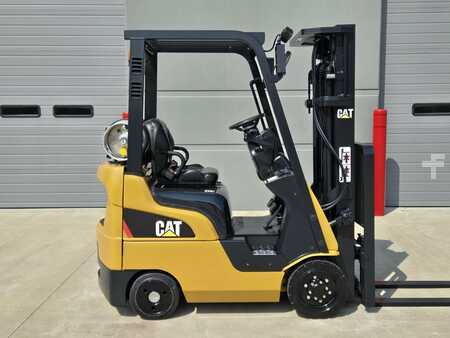 Propane Forklifts 2016  CAT Lift Trucks 2C3000 (6)
