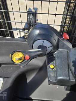 Carretilla retráctil 2017  Hyster N40ZRS2 (13)