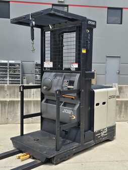 Vertical order pickers 2008  Crown SP3505-30 (7)