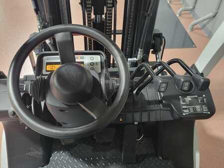 Carretilla elevadora diésel 2023  Unicarriers PF50 (13)