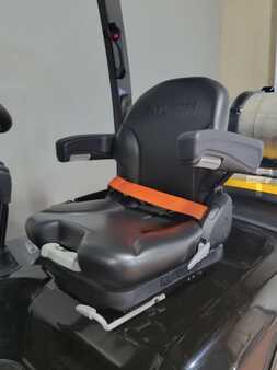 Montacargas GLP 2016  Hyundai 25L-9A (13)