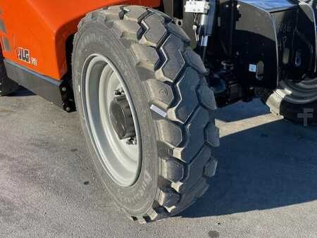 Manipulador fijo 2023  JLG 742 (9)