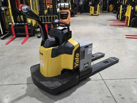 Montacargas diésel 2019  Yale MPE060LG (5)