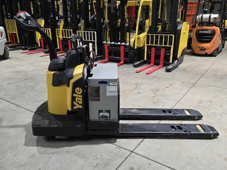 Montacargas diésel 2019  Yale MPE060LG (6)