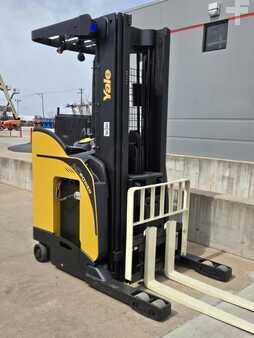 Reach Trucks 2020  Yale NR045EB (4)