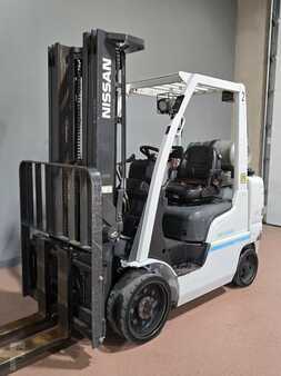 Propane Forklifts 2015  Unicarriers CF60 (3)