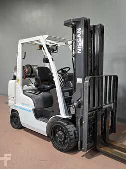Propane Forklifts 2015  Unicarriers CF60 (4)