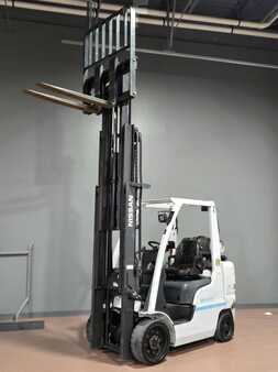 Propane Forklifts 2015  Unicarriers CF60 (8)