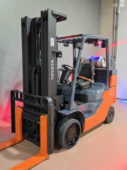 Carretilla elevadora GLP 2018  Toyota 8FGC35U-BCS (4)