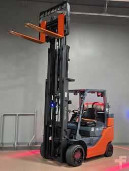 Carretilla elevadora GLP 2017  Toyota 8FGC35U-BCS (8)