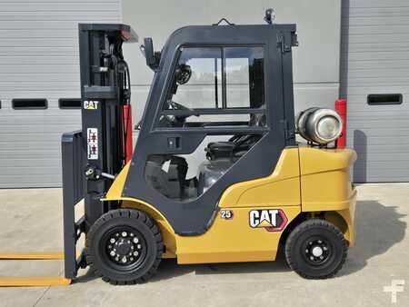 Propane Forklifts 2018  CAT Lift Trucks GP25N (1)