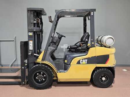 Propane Forklifts 2021  CAT Lift Trucks GP30N (1)