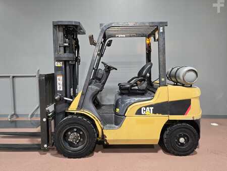 Propane Forklifts 2021  CAT Lift Trucks GP30N (1)
