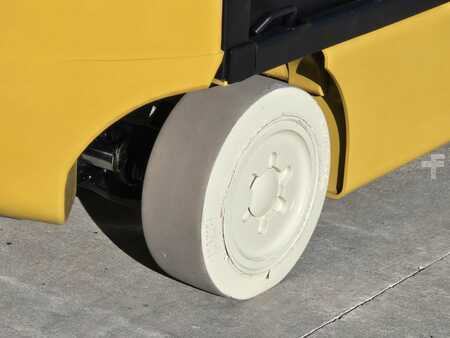 Carretilla elevadora diésel 2019  Yale ERC050VG (12)